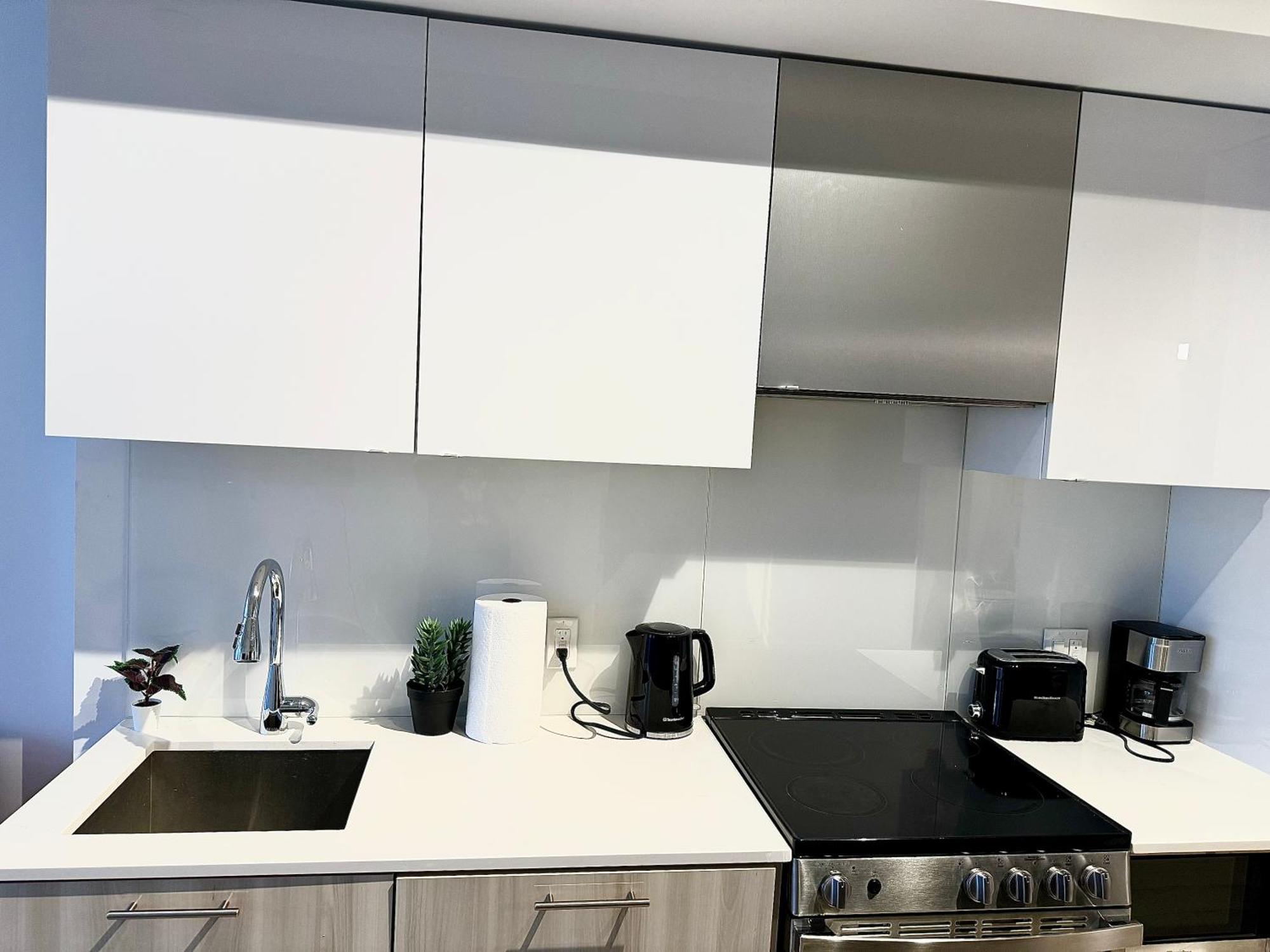 Elegant Condo Near Eaton Centre Mall 토론토 외부 사진