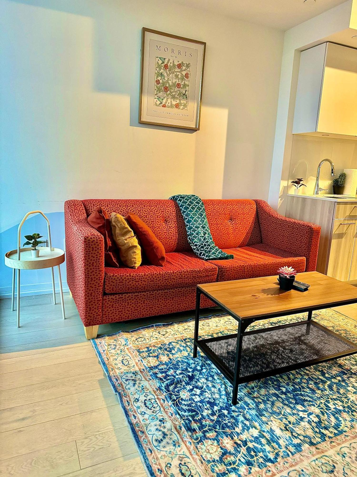 Elegant Condo Near Eaton Centre Mall 토론토 외부 사진